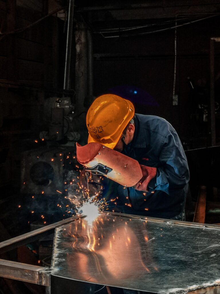 Schweißer bei der Arbeit